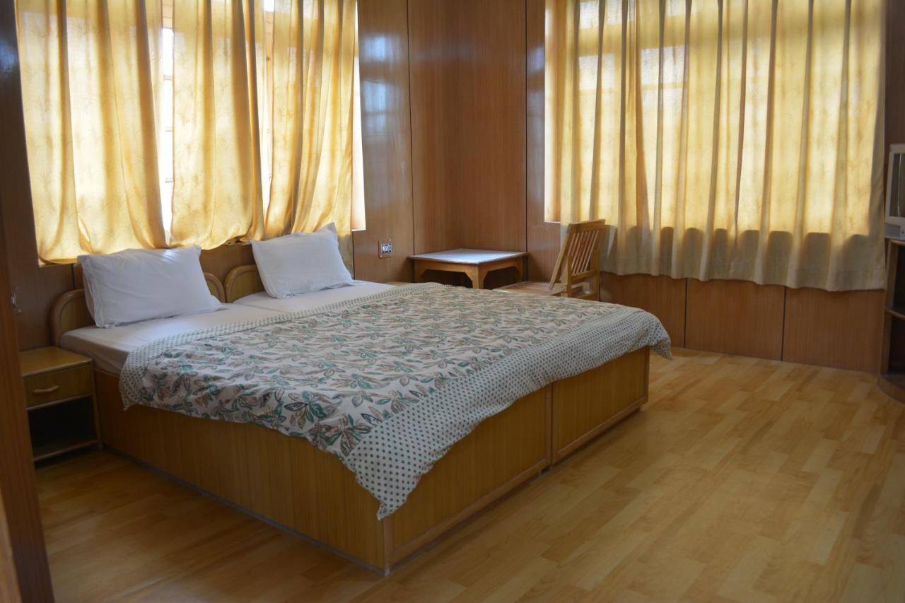 Barath Hotel & Guest House Leh Zewnętrze zdjęcie